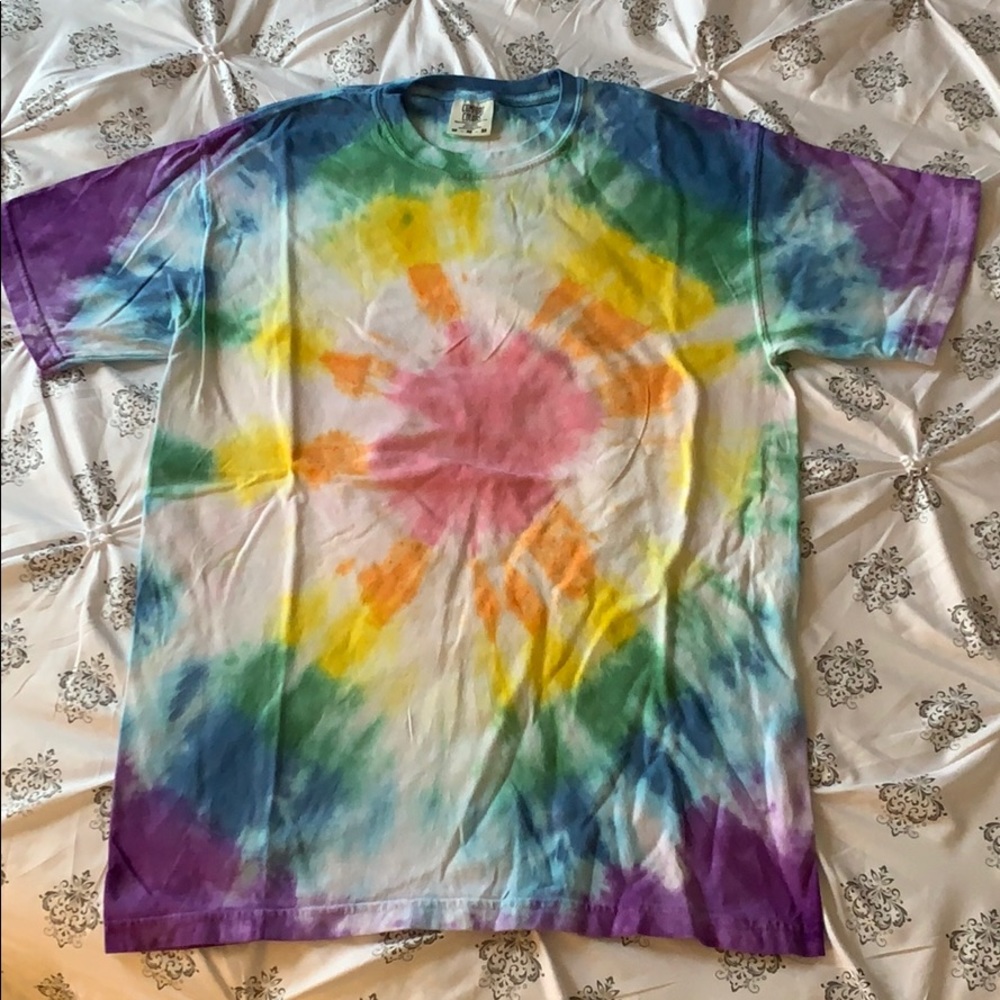 Custom tie dye T-shirt!!
